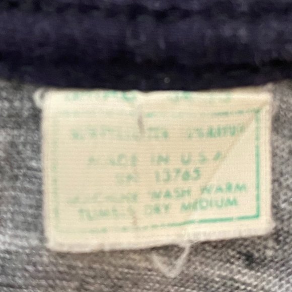 Vintage Property of Coors Brewing Co T-shirt - Picture 6 of 6